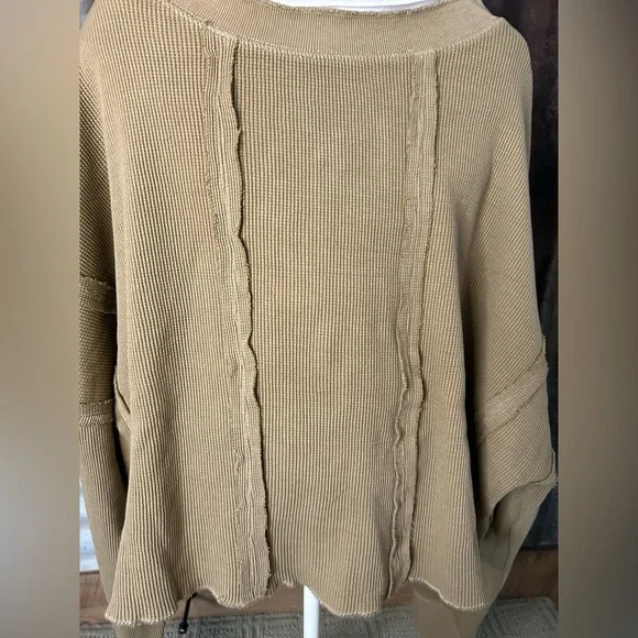 We The Free People Waffle Knit Top Tan Raw Seam Oversized-Medium - Picture 3 of 6